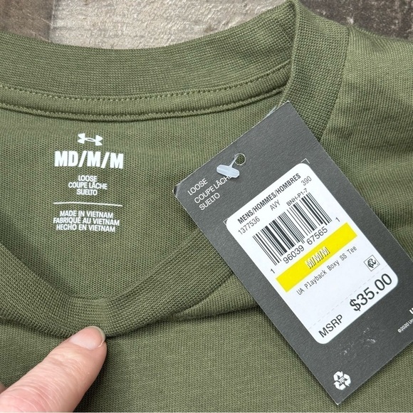 NWT Under Armour Playback Boxy Short Sleeve Tee Medium - Picture 4 of 8